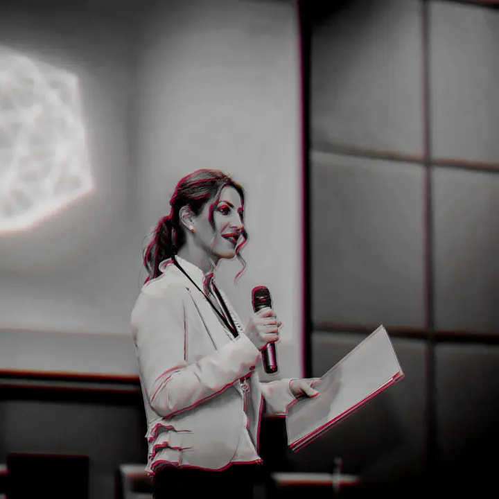 Wir sorgen für Reichweite und Spannung Influencer und Moderatoren Vermittlung